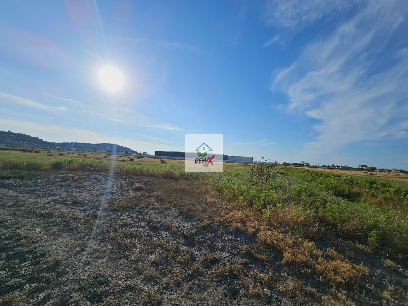 TOKE PER SHITJE PRANE PARKUT ENERGJITIK, PORTO ROMANO