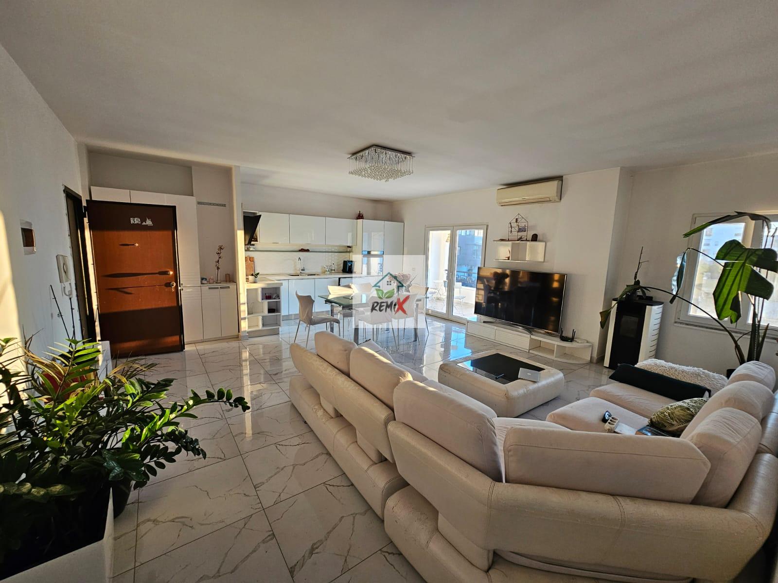 APARTAMENT 3+1 PER SHITJE TEK SHKEMBI I KAVAJES