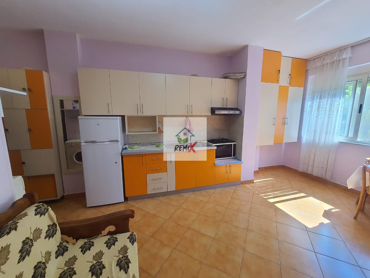 SHITET GARSONERE NE MALIN E ROBIT