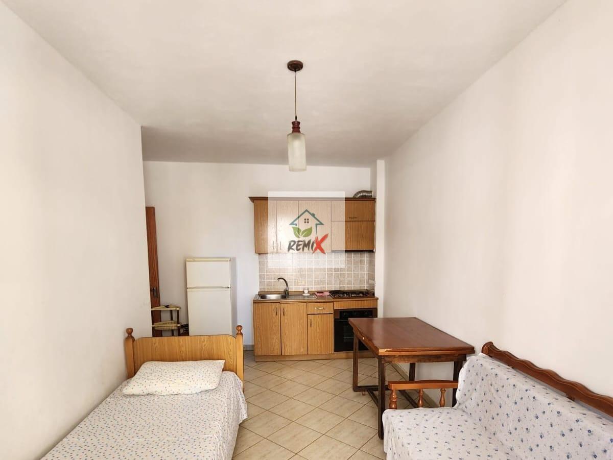 SHITET APARTAMENT 2+1 NE PLAZHIN HEKURUDHA, DURRËS