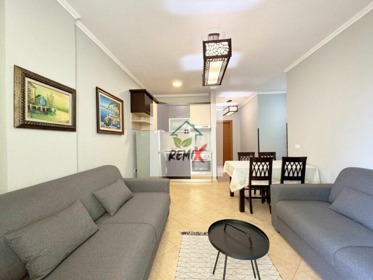 SHITET APARTAMENT 1+1 NE PLAZHIN E MALI ROBIT