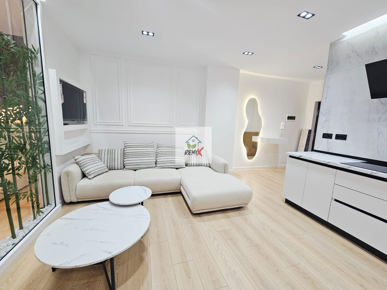 SHITET APARTAMENT 1+1 NË QENDËR TË DURRËSIT