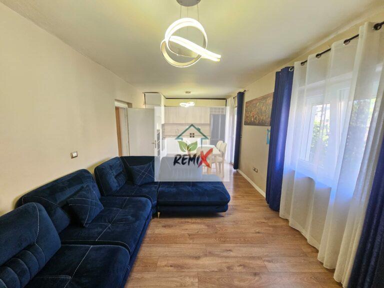 SHITET APARTAMENT 2+1 PRANE SHKOLLES 2 GJELAT, RR. ALEKSANDËR GOGA, DURRËS