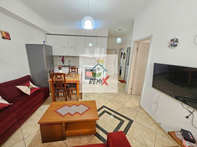 JEPET ME QERA APARTAMENT 2+1 TEK SHKEMBI KAVAJES