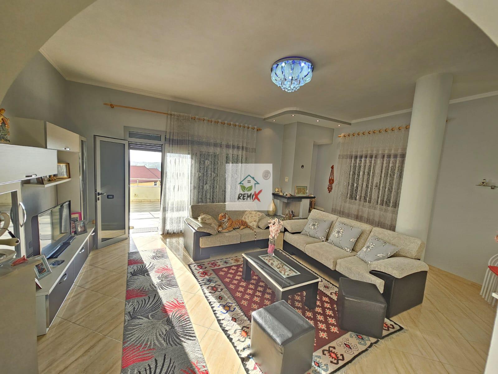 JEPET ME QERA SUPER APARTAMENT 3+1 NE SHIJAK