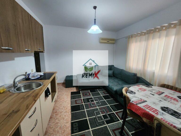 🏡 Jepet me qera apartament 1+1 totalisht i mobiluar tek Hotel Florida, Plazh