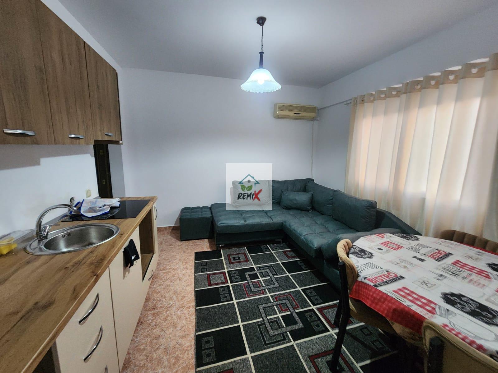 🏡 Jepet me qera apartament 1+1 totalisht i mobiluar tek Hotel Florida, Plazh