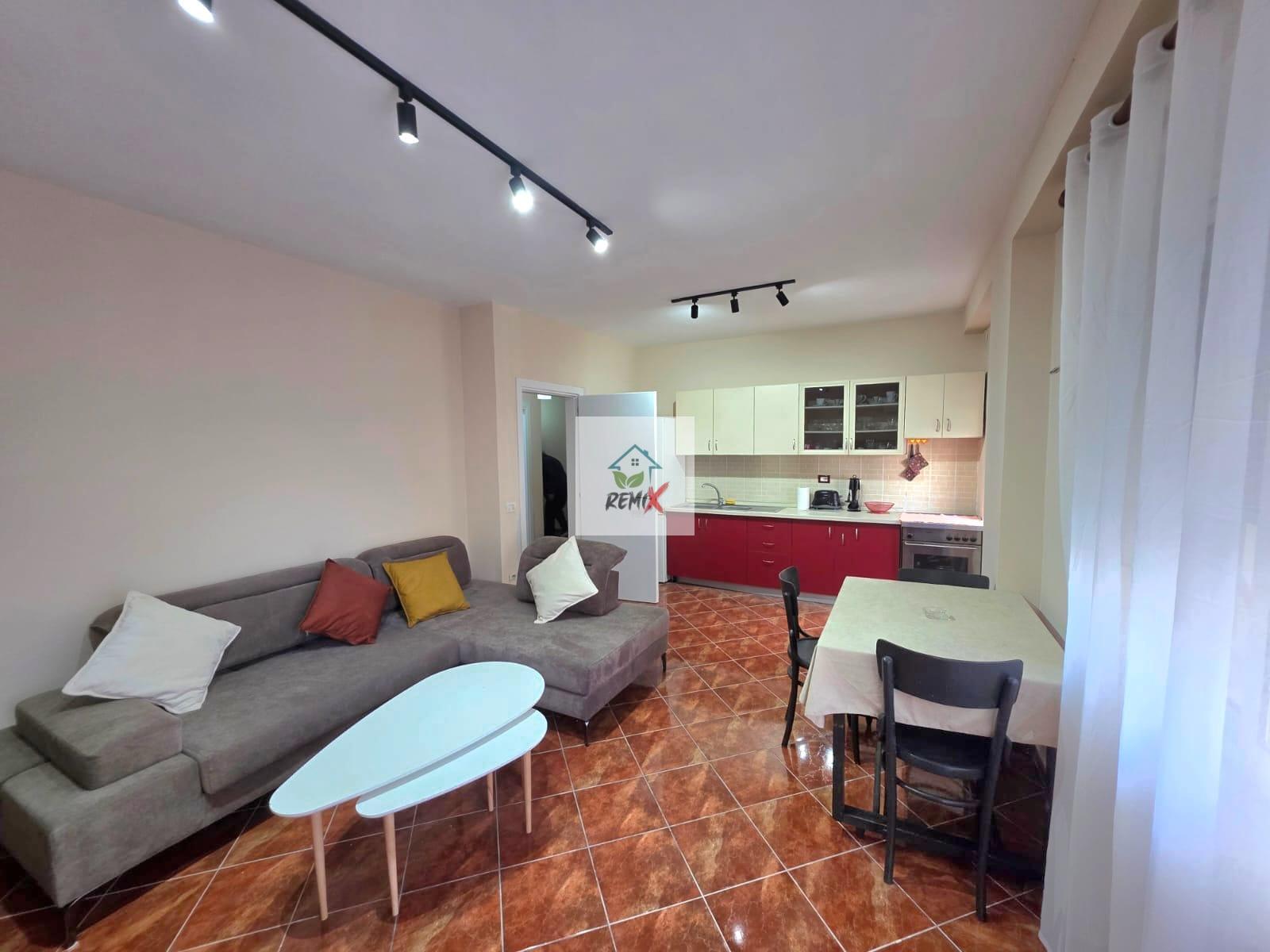 SHITET APARTAMENT 1+1 TEK SHKEMBI I KAVAJES