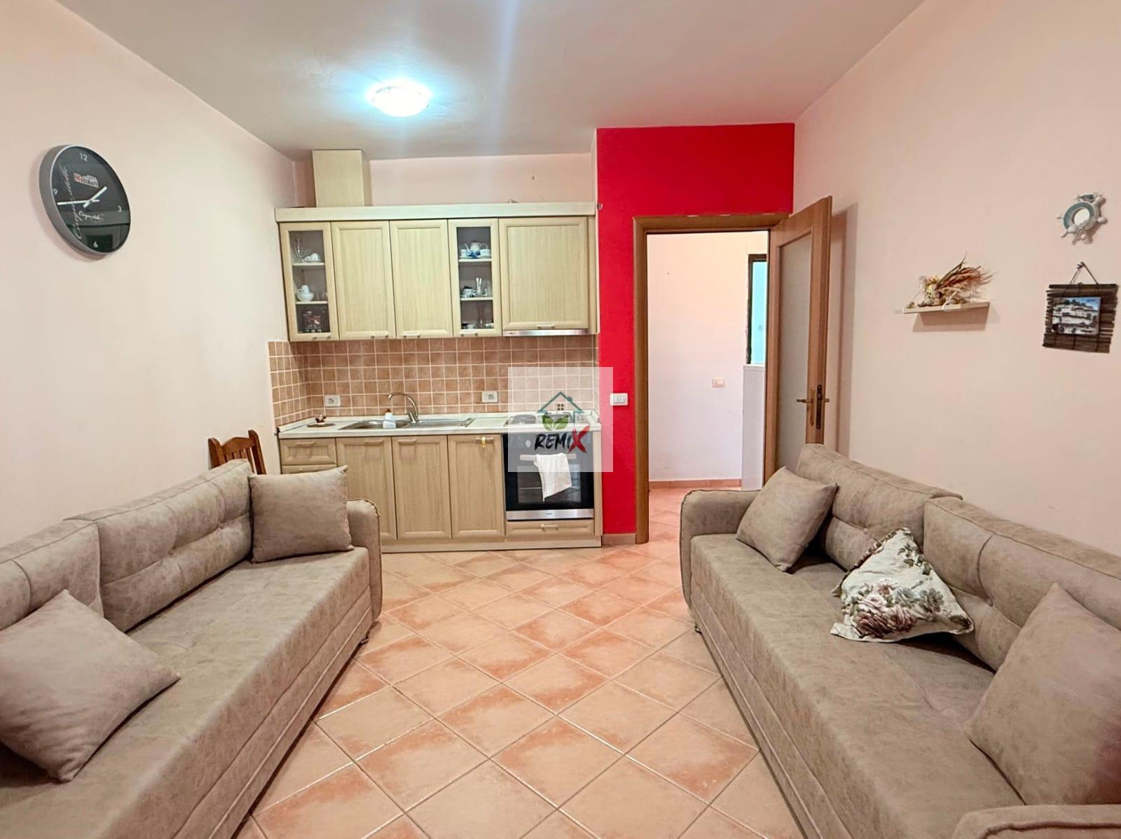 🏡 GARSONIERE PËR SHITJE – GOLEM