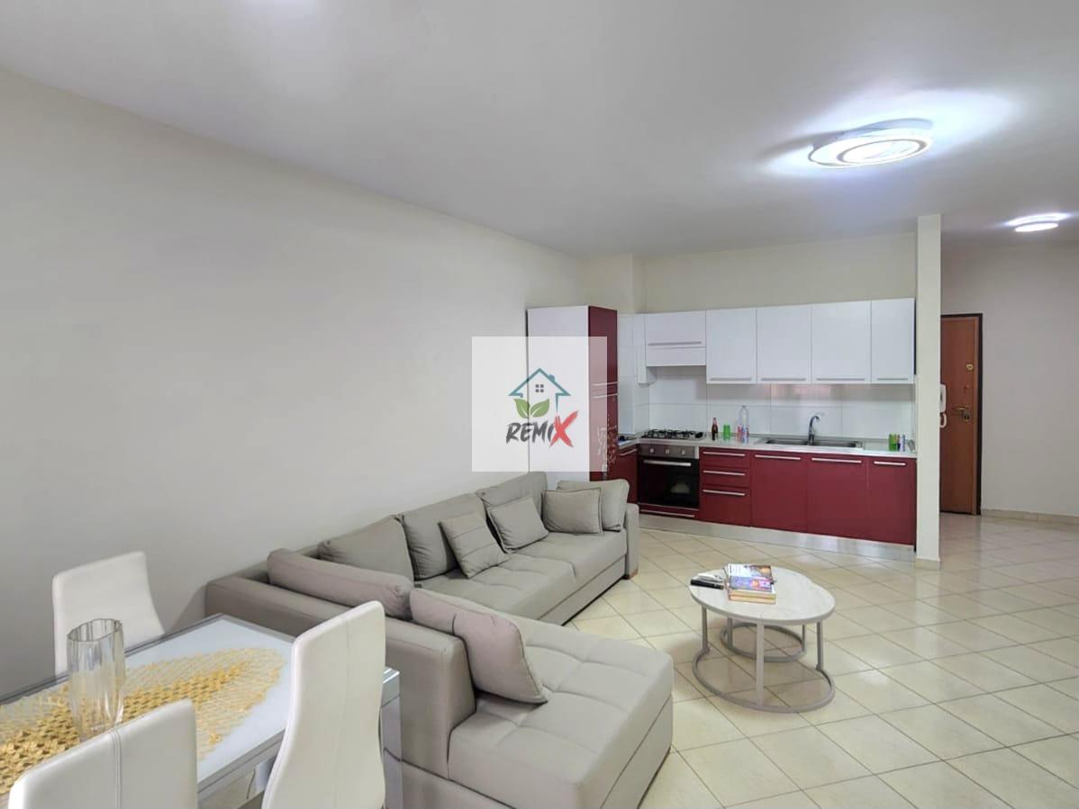 🏡 JEPET ME QIRA SUPER APARTAMENT 2+1 TEK KAZAZI – DURRËS