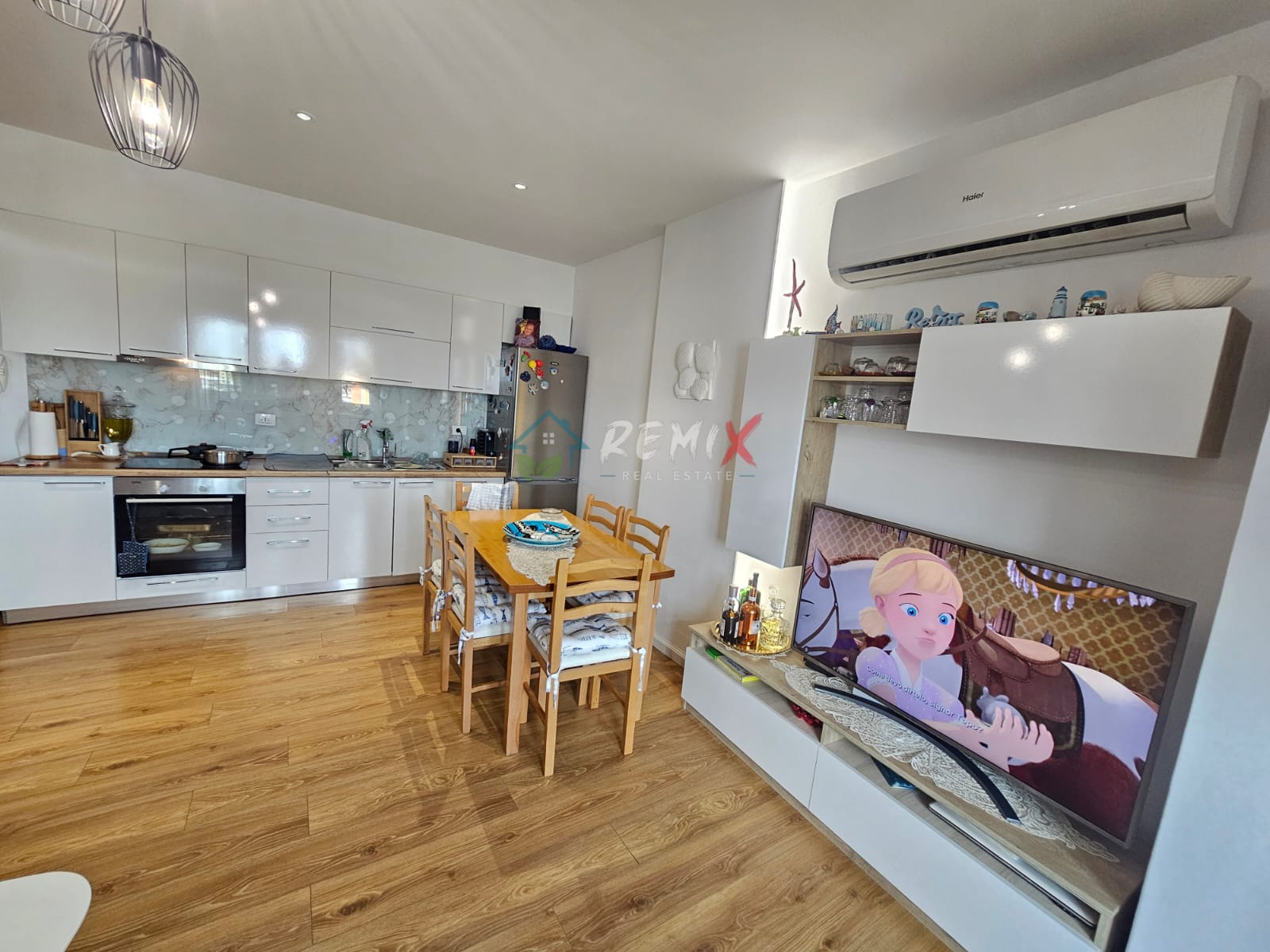 Jepet me qera apartament 1+1 totalisht i mobiluar ne Plepa Durrës
