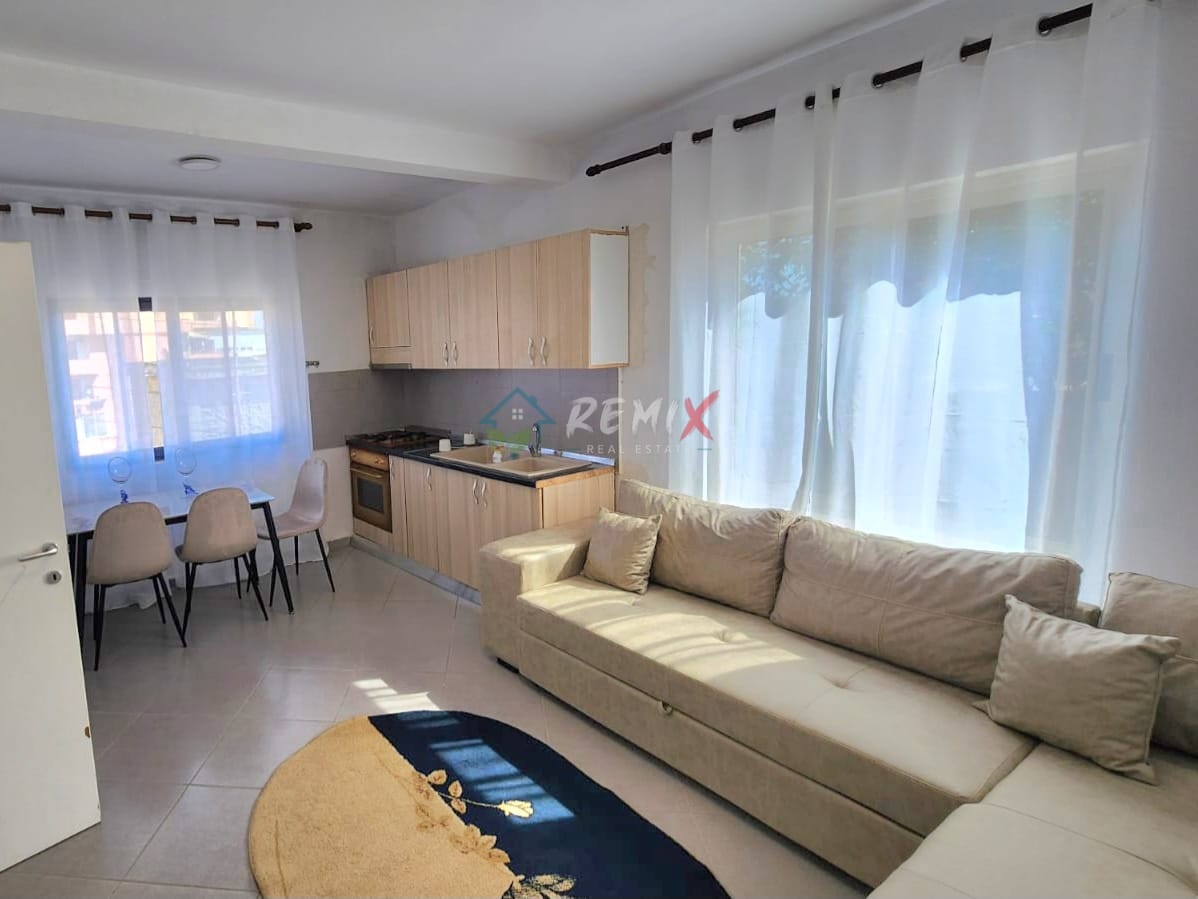 🏡 SHTEPI PRIVATE ( 2+1) + GARAZHD + VERANDE , ME QERA – PRAPA MUZEUT DESHMOREVE DURRËS!